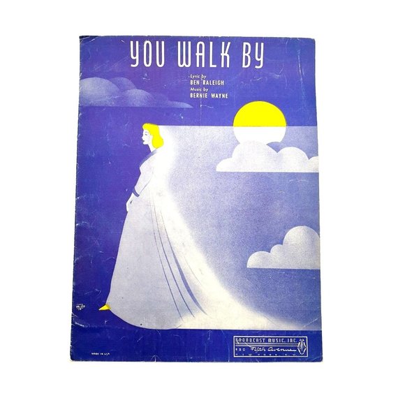 You Walk By 1940 Vintage Sheet Music Piano Raleigh Wayne - Picture 1 of 4